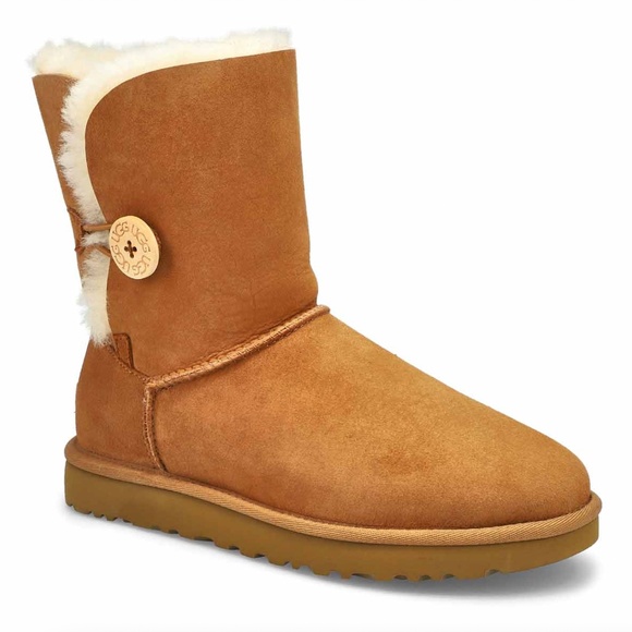 UGG Shoes - Ugg Bailey Button